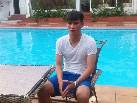 Cong Vinh ung ho U19 Viet Nam da SEA Games 2015 hinh anh