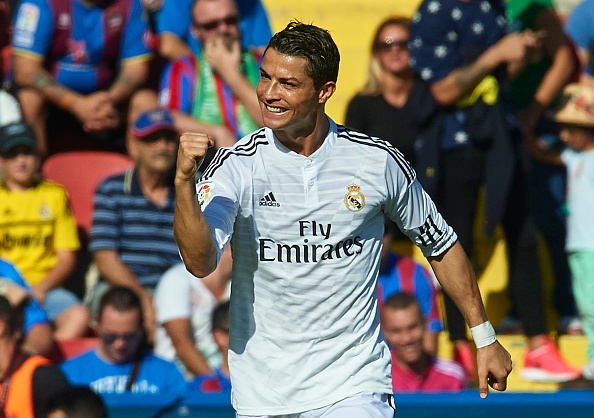 Levante 0-5 Real: Ronaldo lap ky luc lich su hinh anh