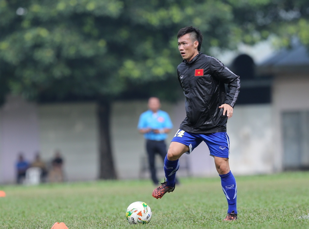 Đội trưởng Tấn Tài cùng các đồng đội đang nỗ lực tập luyện để đòi lại món nợ ở trận bán kết AFF Cup 2010. 