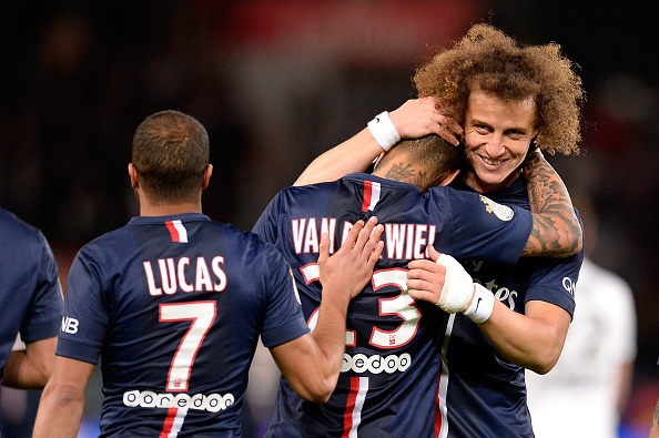 Thang Metz 3-1, PSG vung vang ngoi dau Ligue 1 hinh anh