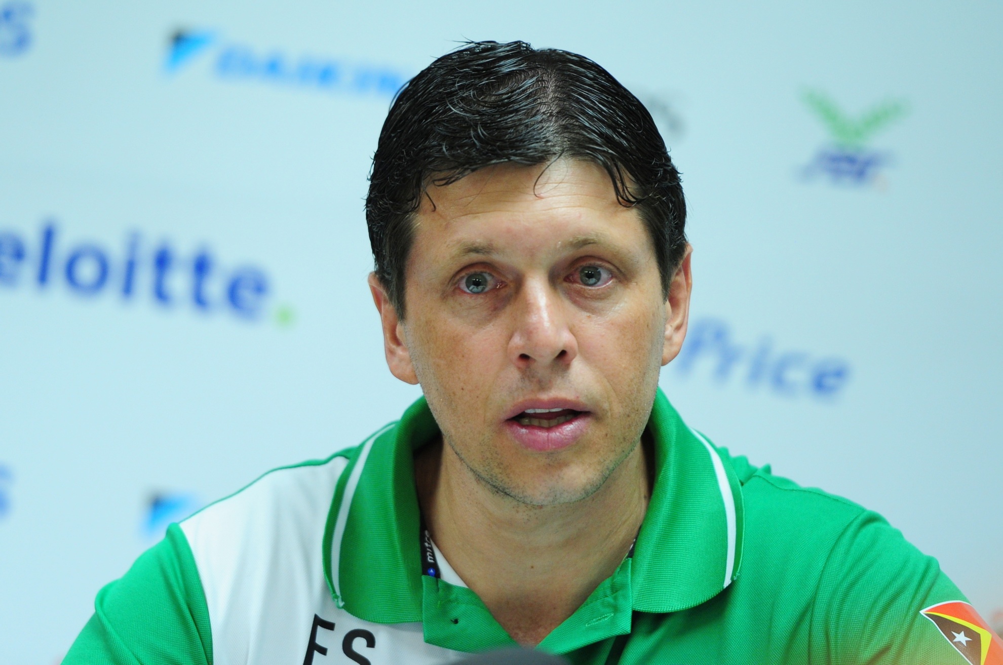 HLV Đông Timor nhận định U23 VN là ứng cử viên vô địch SEA Games 28. Ảnh: Anh Tuấn