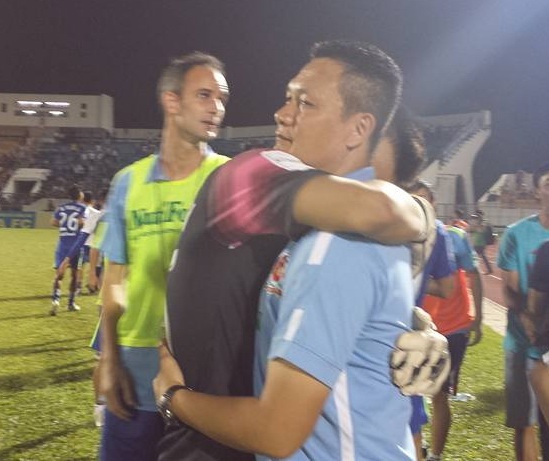 HLV HAGL: 'Cac cau thu da choi voi 200% suc luc' hinh anh