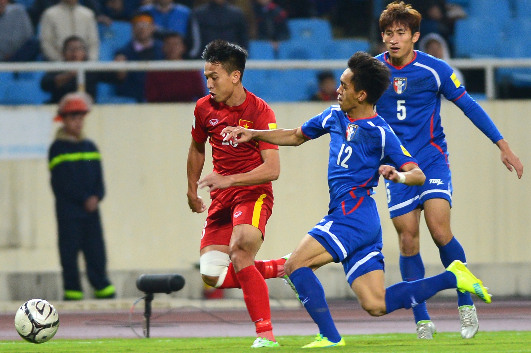 Cham diem tuyen Viet Nam anh 4