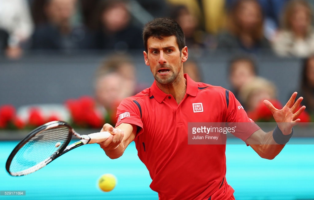 Video tran Djokovic ha guc Murray o chung ket Madrid Open hinh anh