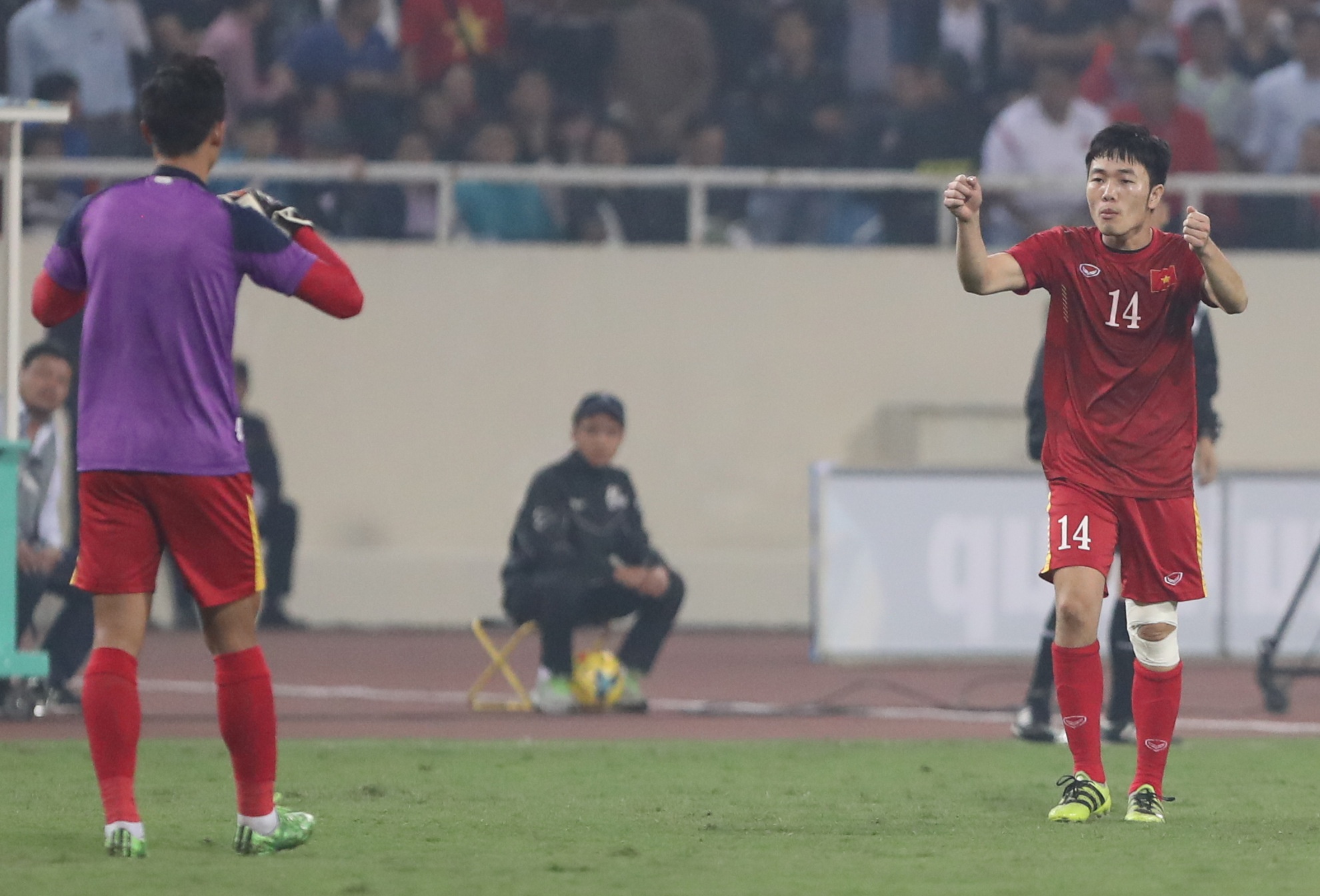 Ngoc Hai thay Nguyen Manh lam thu mon anh 9