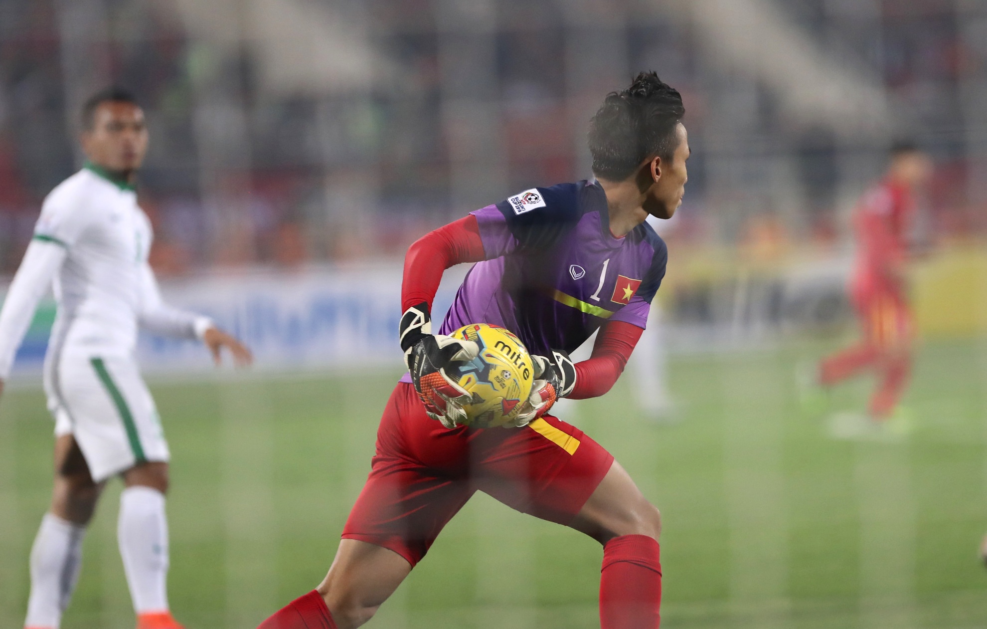 Ngoc Hai lam thu mon bat dac di vi the do cua Nguyen Manh hinh anh