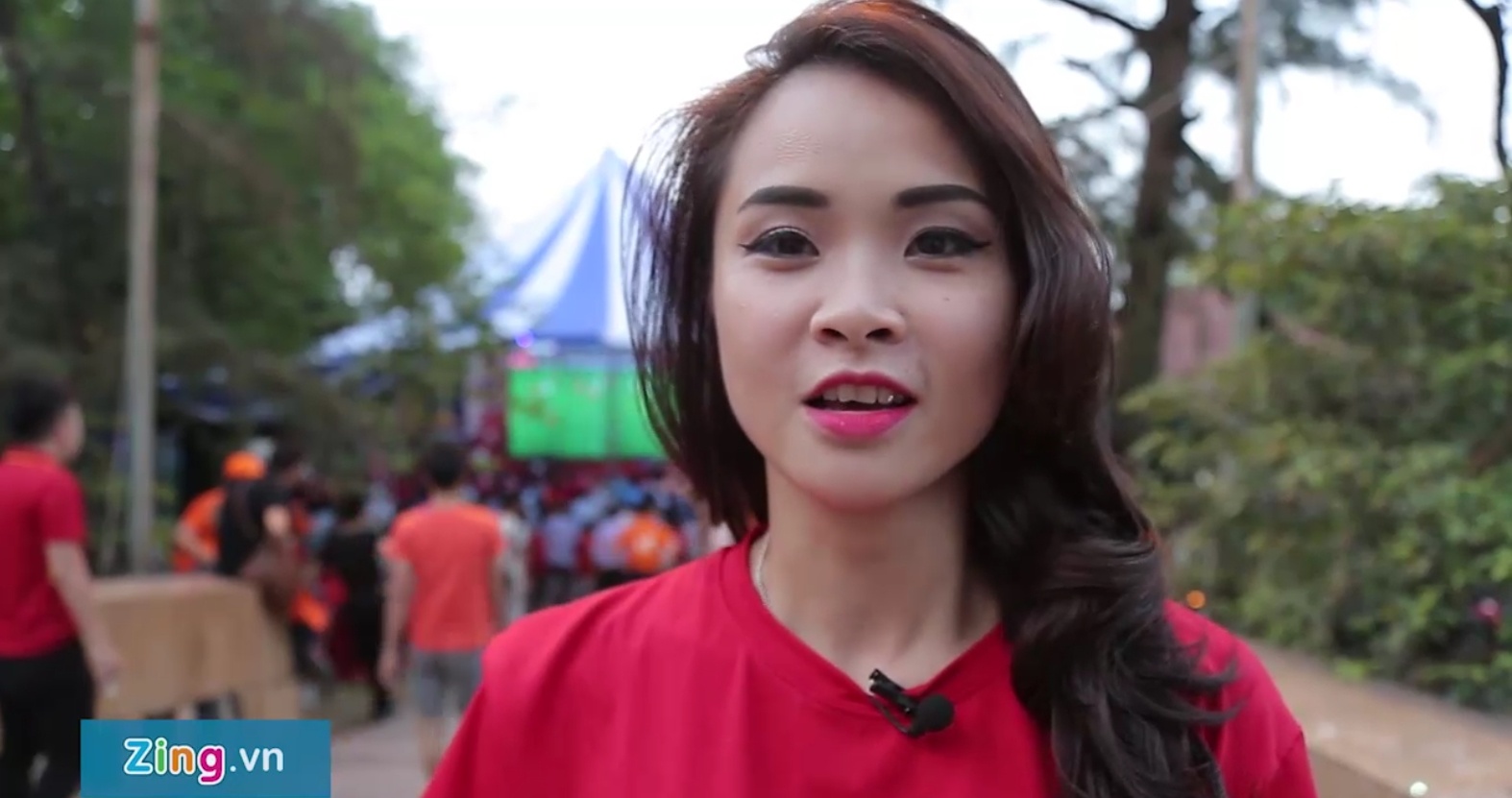 'Co gai vang wushu' Tra My co vu U20 Viet Nam hinh anh