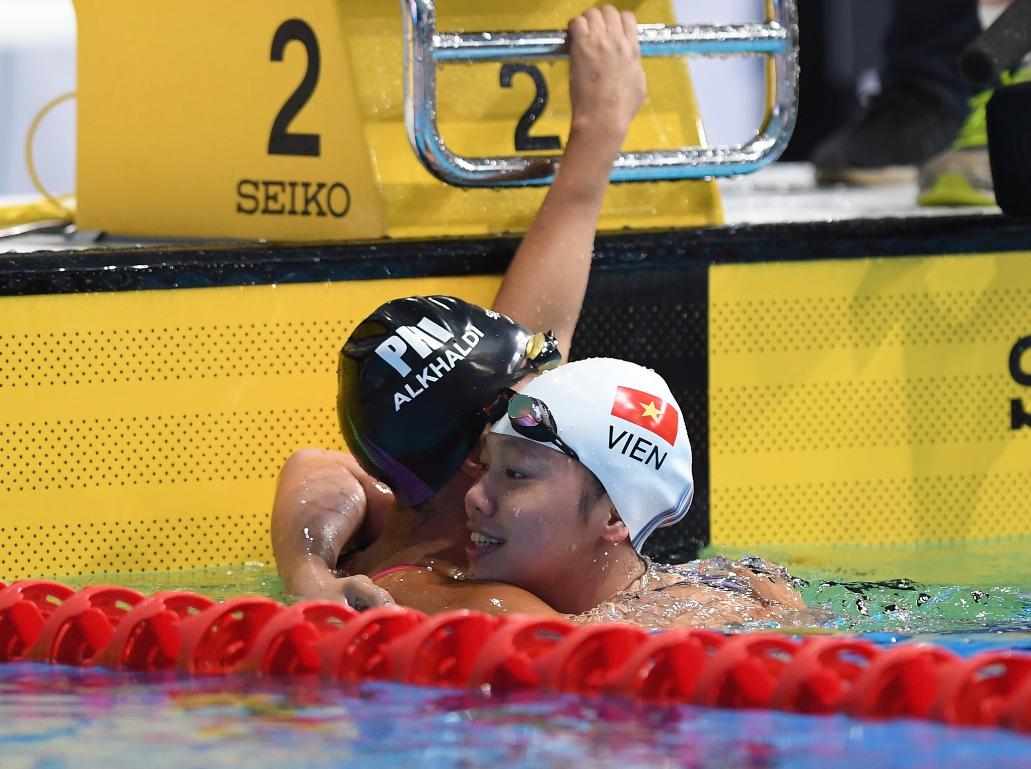 Huy Hoang va Anh Vien lien tiep gianh HCV,  pha ky luc SEA Games anh 9