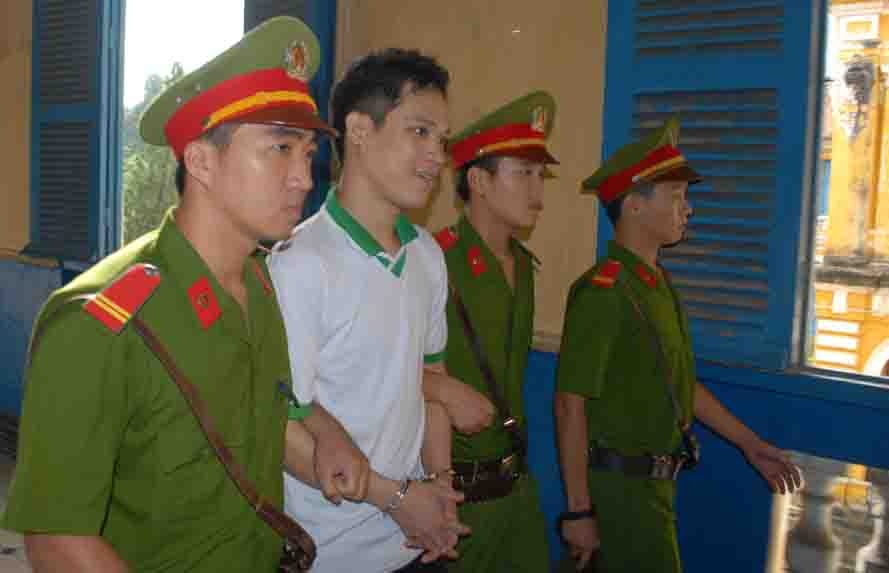 Bi cao ki an vuon mit linh an chung than hinh anh