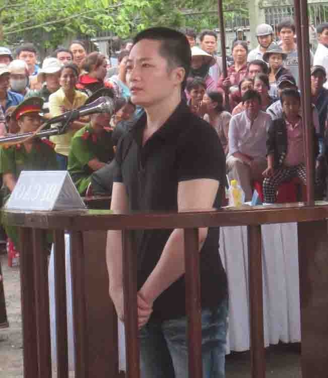 Linh an tu hinh sau 9 nam tron na hinh anh