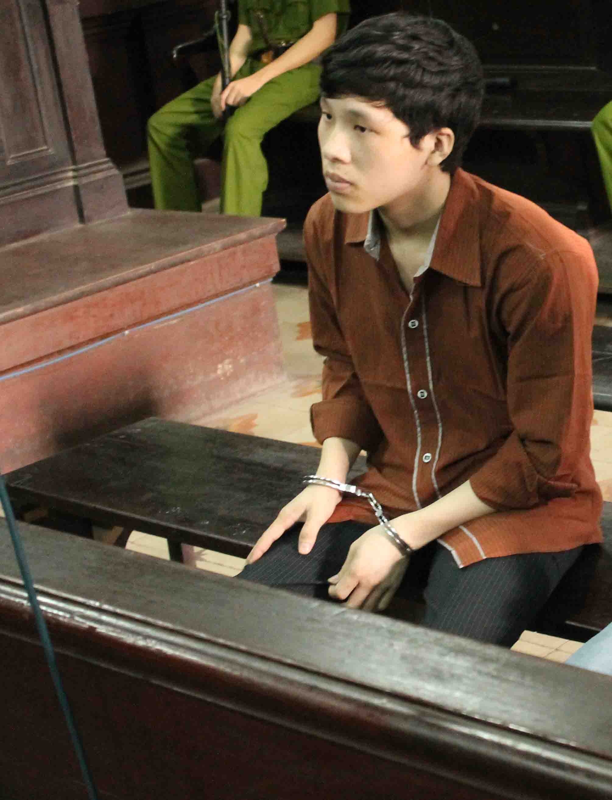 Tu hinh 9X giet 2 me con cuop tai san hinh anh