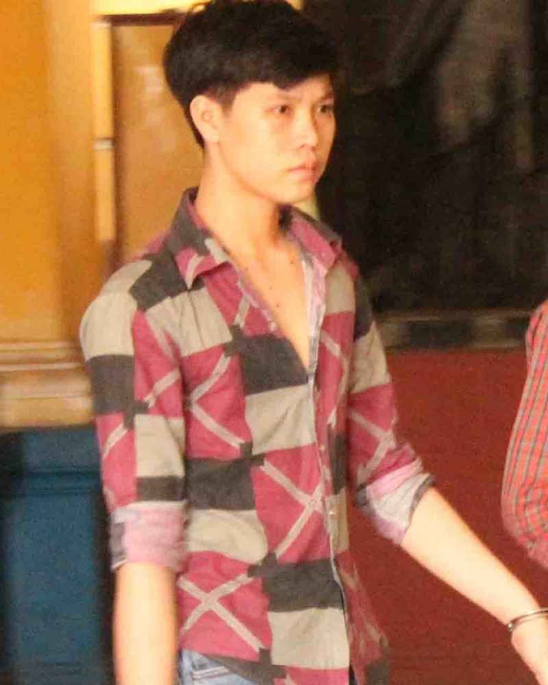 Di choi voi trai la, nu sinh lop 7 mat doi con gai hinh anh