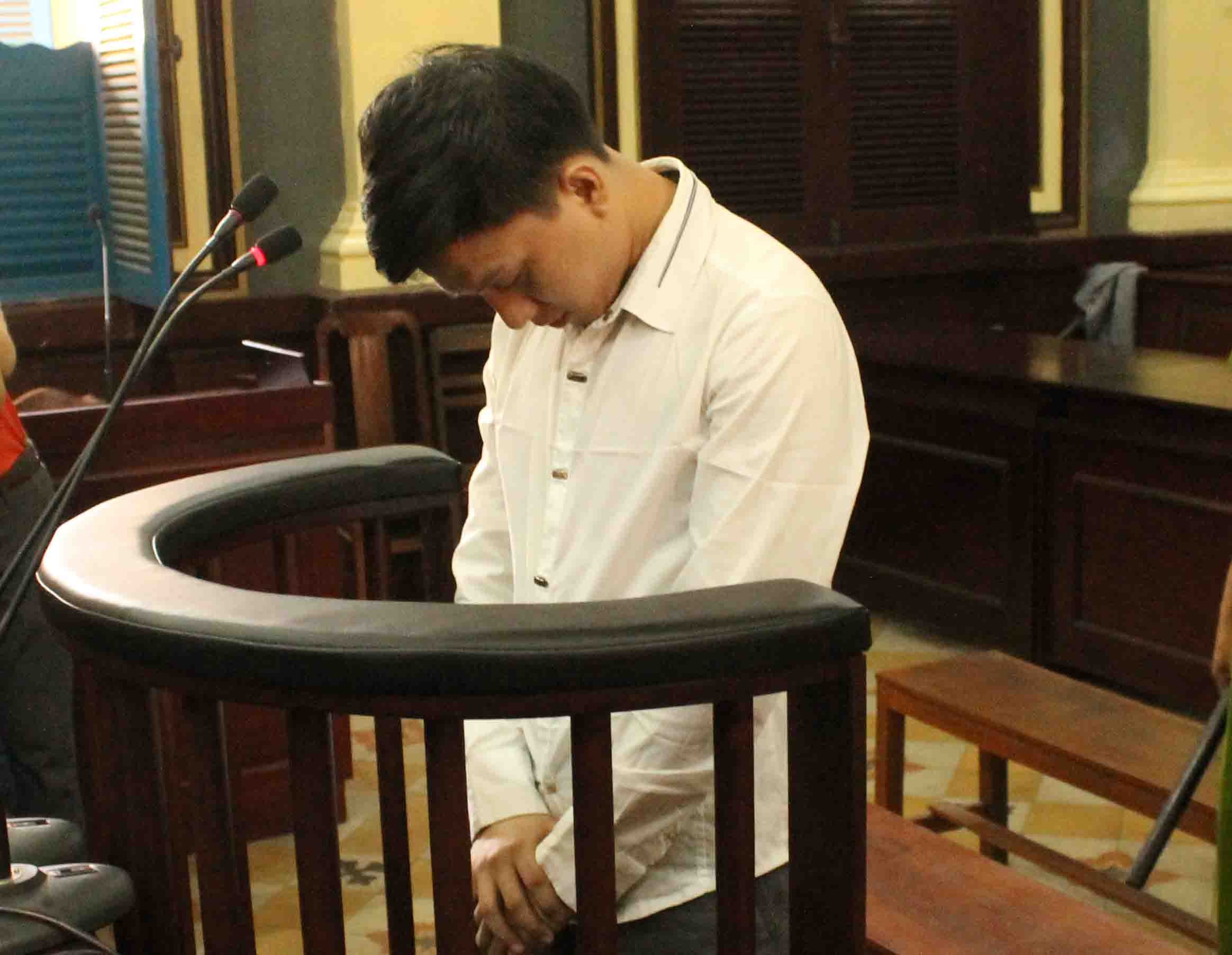 Hon chien vi gianh cho xem... da ga hinh anh