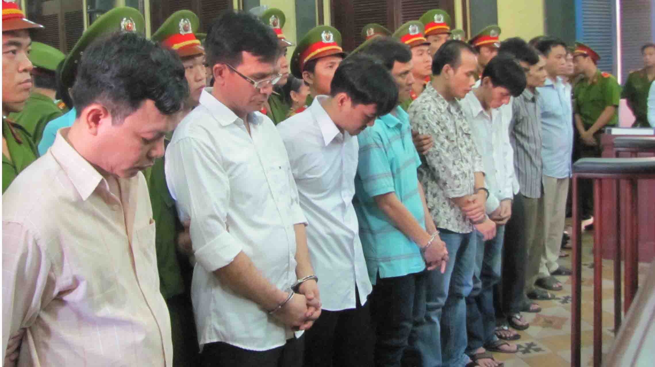 Ba an tu cho duong day mua ban ma tuy xuyen quoc gia hinh anh