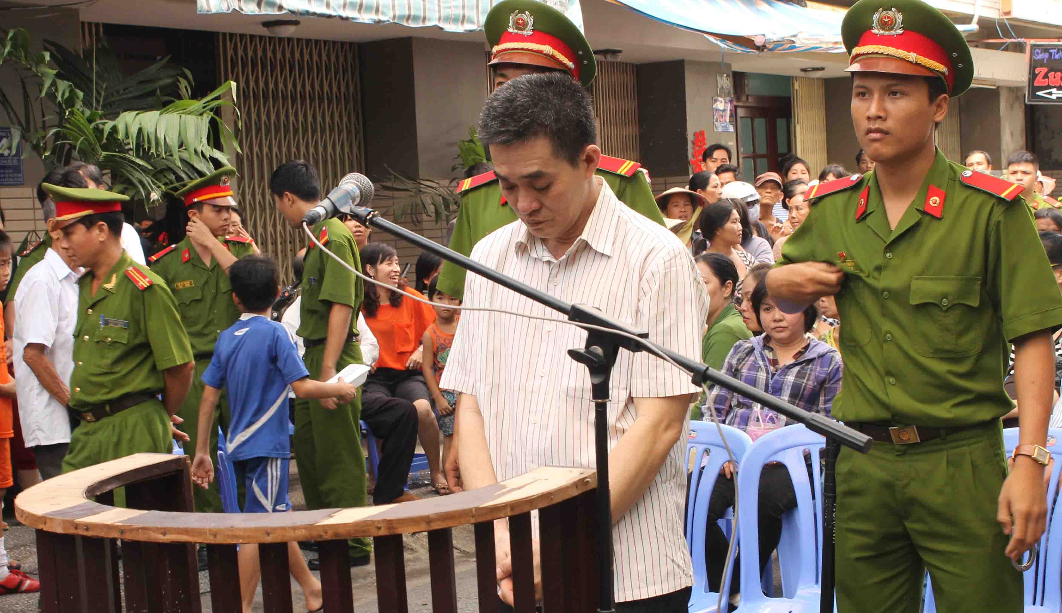 Sam hoi muon mang cua cuu cong an sat hai chi ho cuop vang hinh anh