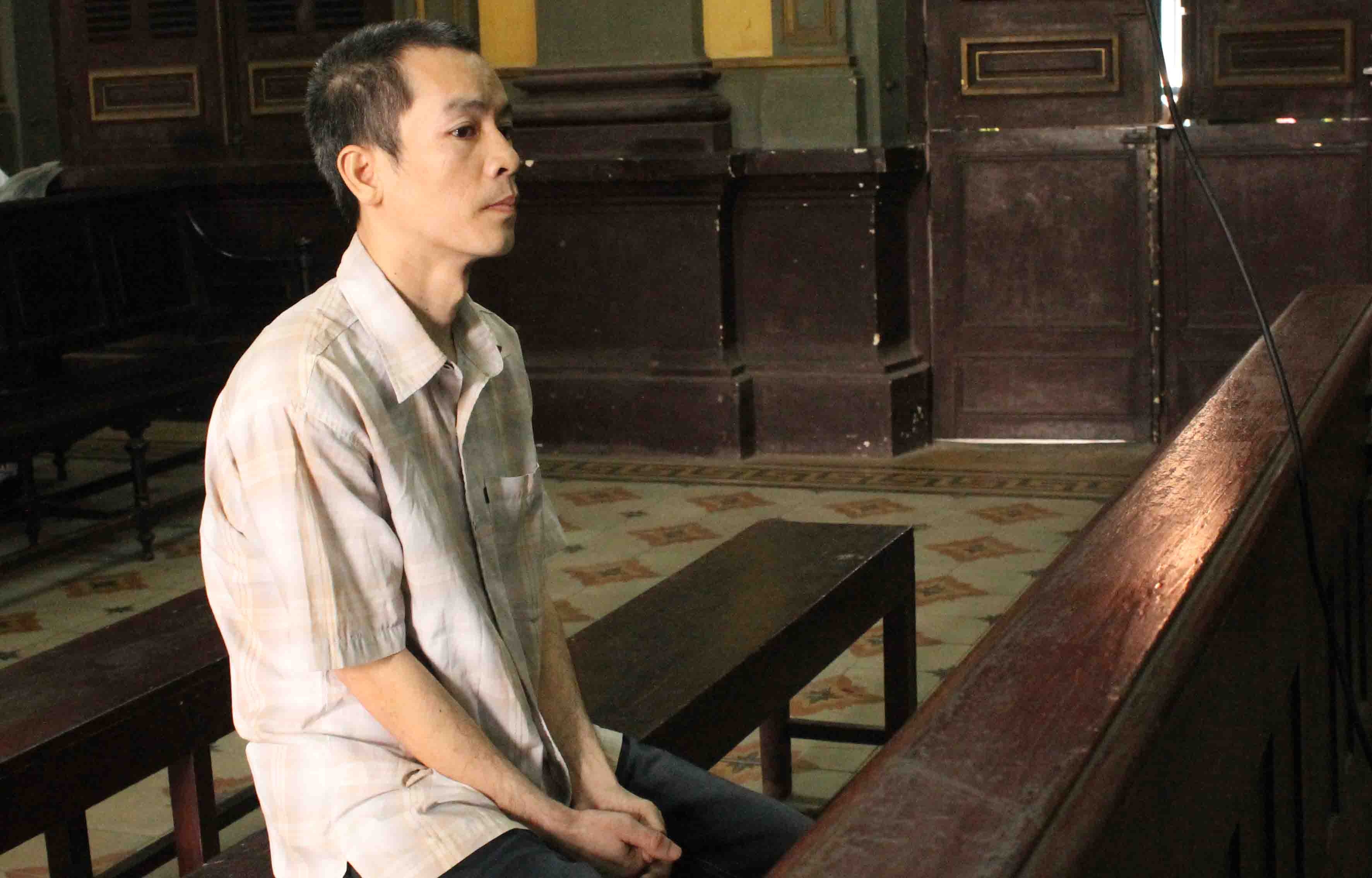 18 nam tu cho nguoi cha doi bai hinh anh