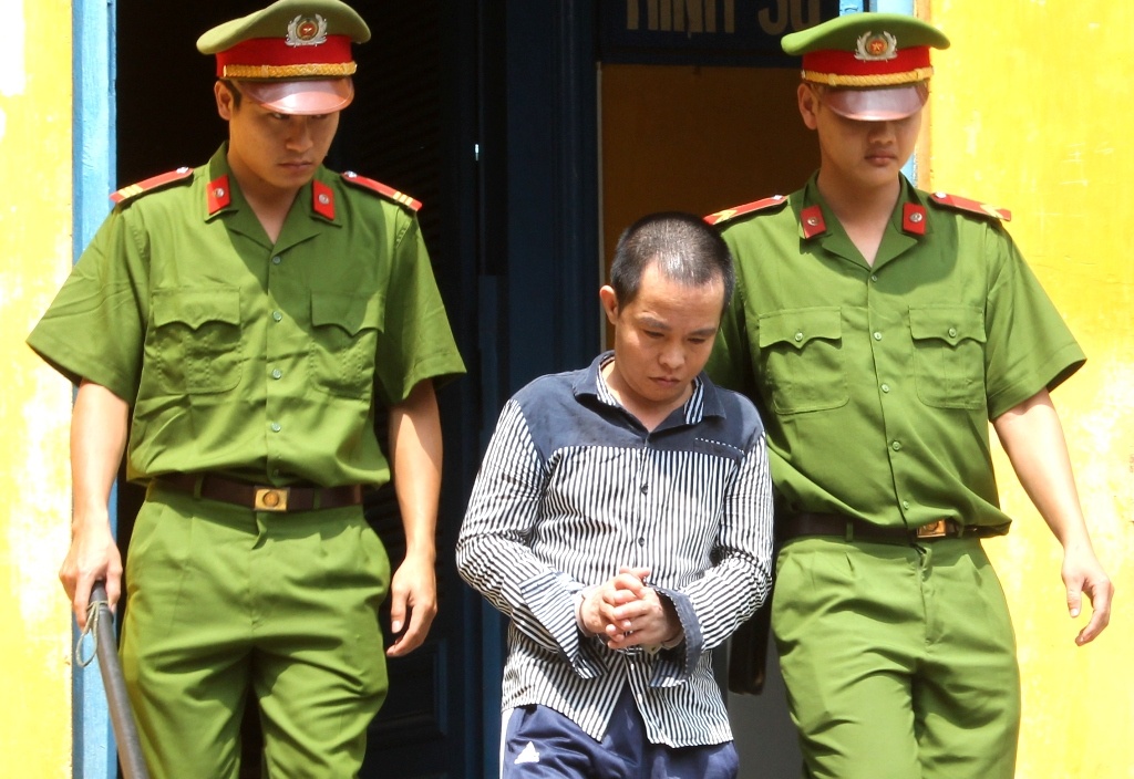 Gio tro doi bai voi con gai 4 tuoi cua ban hinh anh