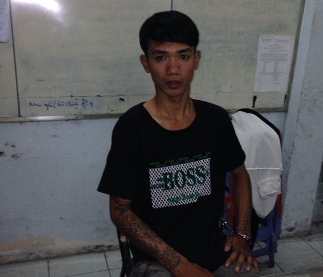 9X di giat dien thoai bi canh sat hinh su bat 'nong' hinh anh