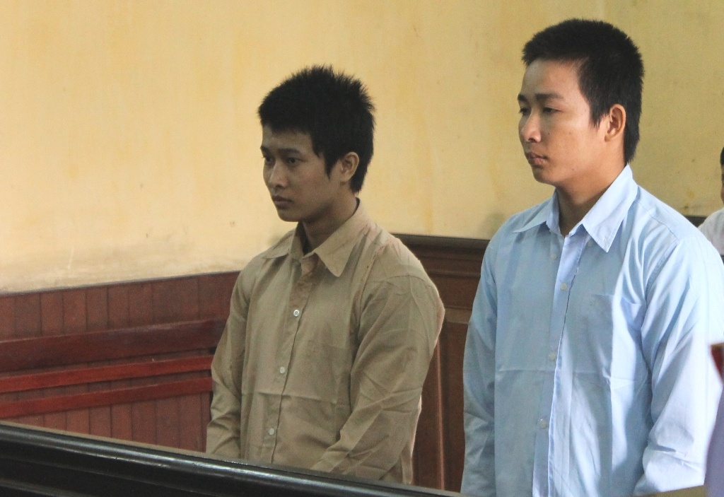 Lanh an tu vi mua thuoc tru sau cho ban tu tu hinh anh