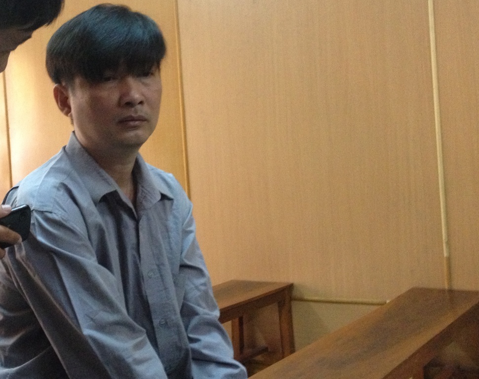 Doi no bang axit, 2 vo chong chet tham hinh anh