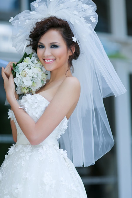 Không có chuyện ông Chinh tự ý kết hôn như lời Diễm Hương tố.