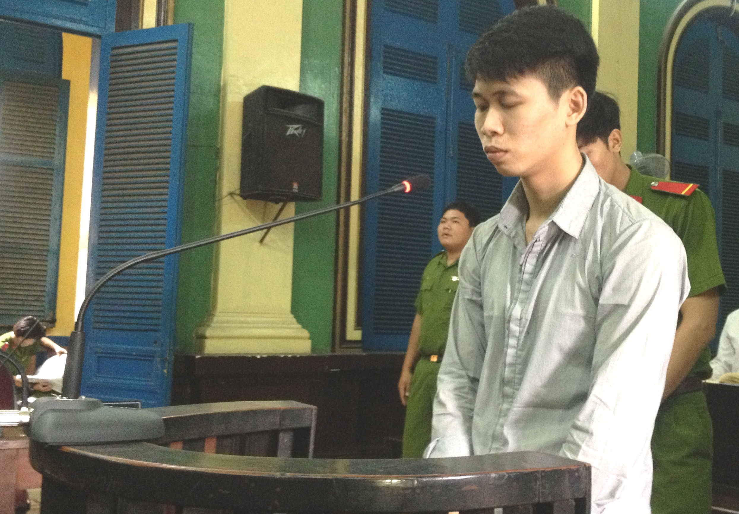 Dam nguoi yeu roi tu sat bang... nuoc mam hinh anh