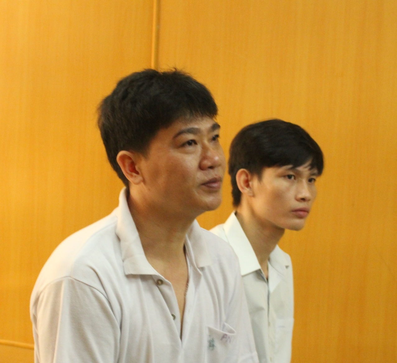 Kich ban vu trom container ruou ngoai 13 ty hinh anh