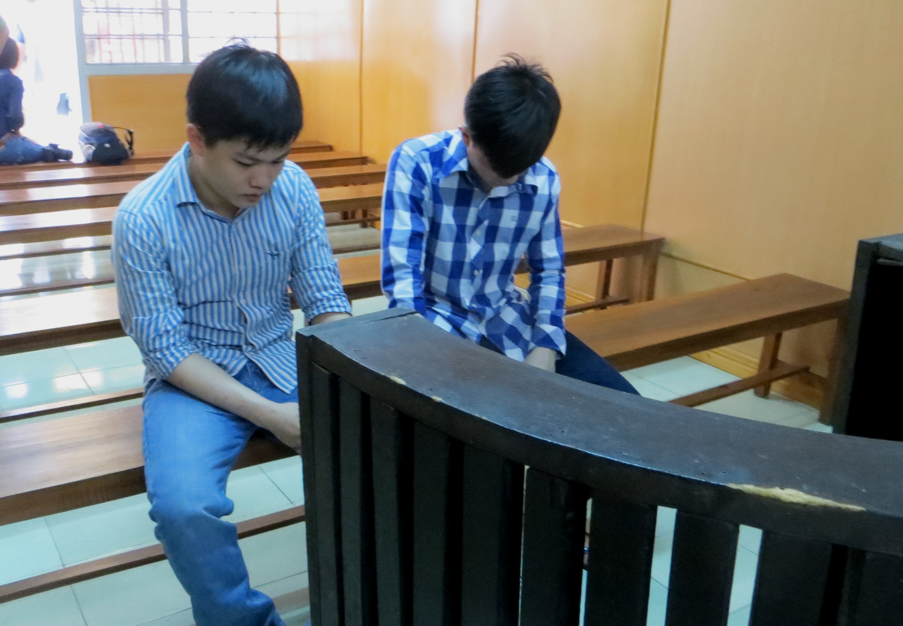 Bi dam chet vi vuot au tren duong hinh anh