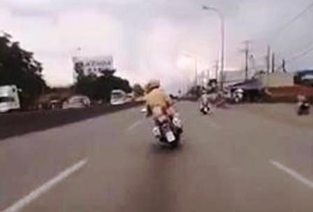 'Canh sat giao thong danh vong la... bien phap nghiep vu' hinh anh