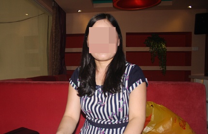 Nu dai gia bi 'phi cong tre' lua ca tinh, tien hinh anh