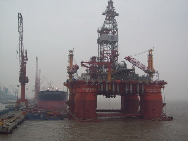 'Trung Quoc dang bien Bien Dong thanh noi nuoc soi' hinh anh