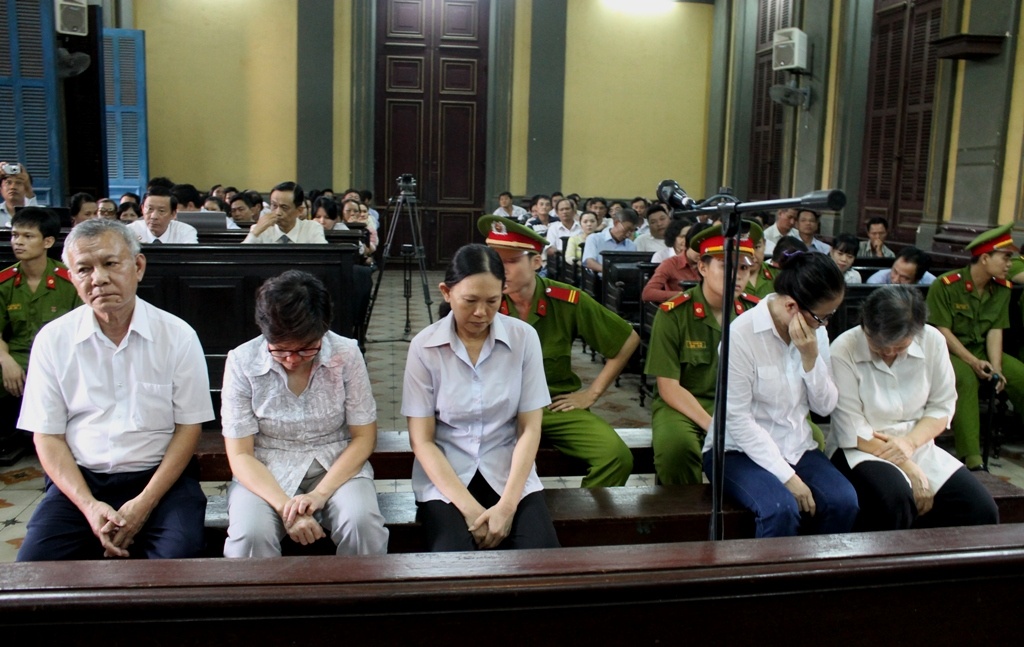 Huy mot phan an so tham vu an tham nhung tai cong ty Vifon hinh anh