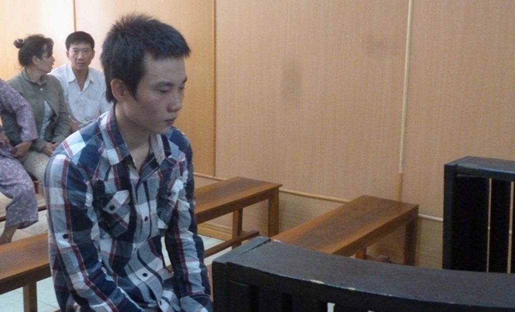 Di danh ghen bi tinh dich dam chet hinh anh