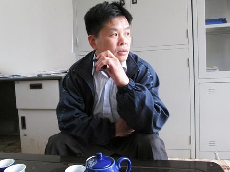 Anh Nông Văn Khâm, Phó Chủ tịch xã Đức Hồng.