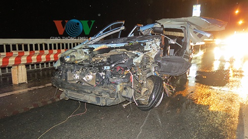 Tai nan tren cau Thang Long khien 4 nguoi thuong vong hinh anh