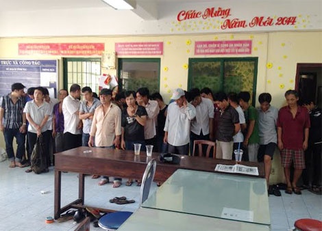 Dot kich o ca do World Cup, 23 con bac bi tom tai tran hinh anh