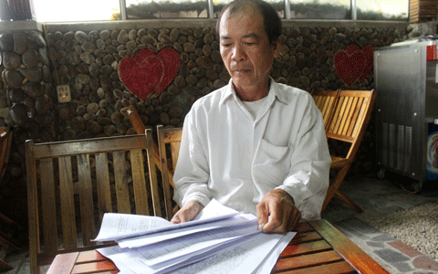 Di tu oan 3 thang chi vi giam dinh vien… cong sai so hinh anh