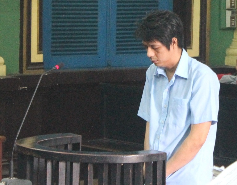 Doi thu tien bao ke, bi chu quan nhau dung keo dam chet hinh anh