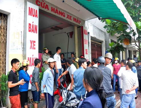 Treo co tu tu sau tran cai nhau voi vo hinh anh