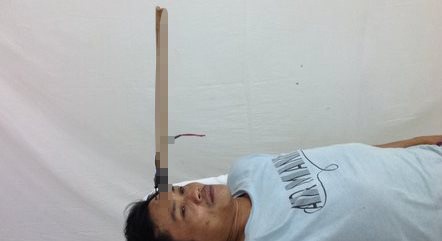 'Cau tac' ban chia ghim thang vao tran nguoi duoi bat hinh anh