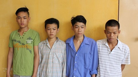Băng cướp tại cơ quan công an.