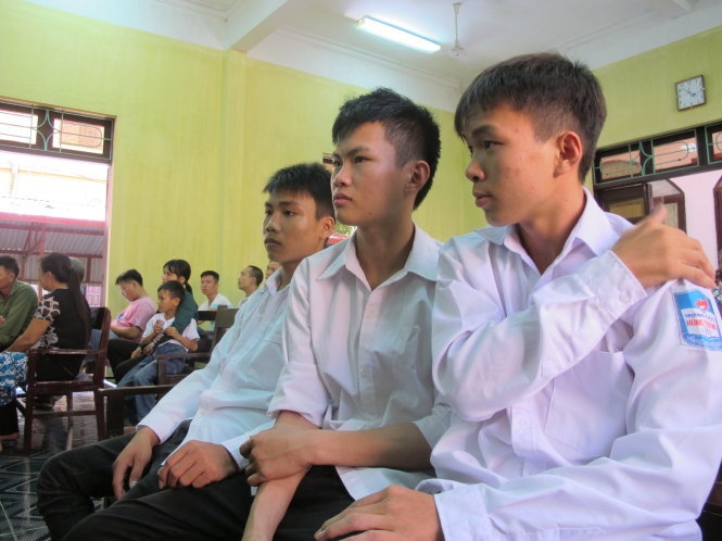 ​Vu cuop mu ban gai: tuyen mien hinh phat cho hai bi cao hinh anh