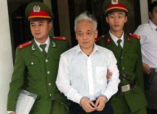 Nguyen Duc Kien tiep tuc choi toi hinh anh