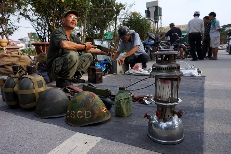 Đồ quân dụng thời chiến chủ yếu được mua bởi những người có thú sưu tầm.