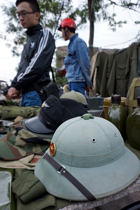 Chiếc mũ cối nguyên bản, một loại mũ quân trang rất phổ biến thời bao cấp.