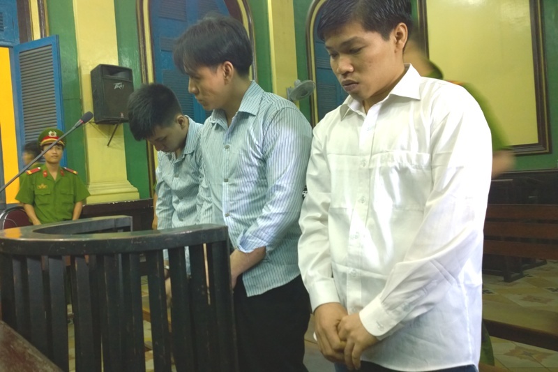 Tu hinh ten con do vo co giet nguoi hinh anh