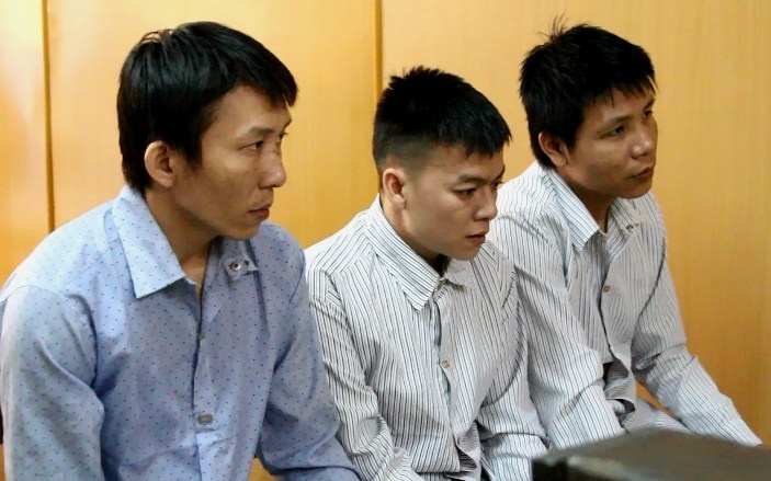 Danh hang xom suyt chet vi nghi quan he bat chinh voi vo hinh anh