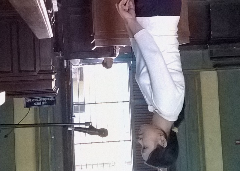 Tam xang dot chong vi doi ly hon hinh anh