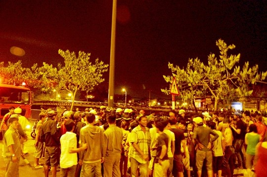 La het truoc khi nhay xuong kenh Tau Hu tu tu hinh anh