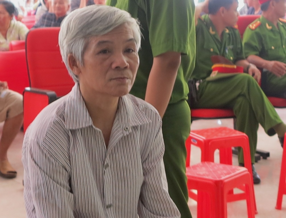 Giet em ket nghia vi loi thach 'chat dau tru no' hinh anh